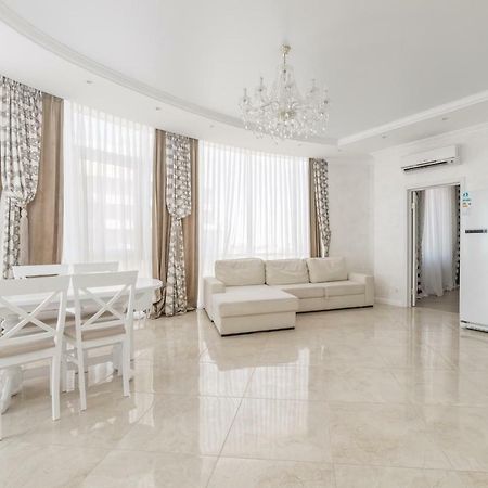 Vip Level Sea View Apartment Odessa Exterior foto